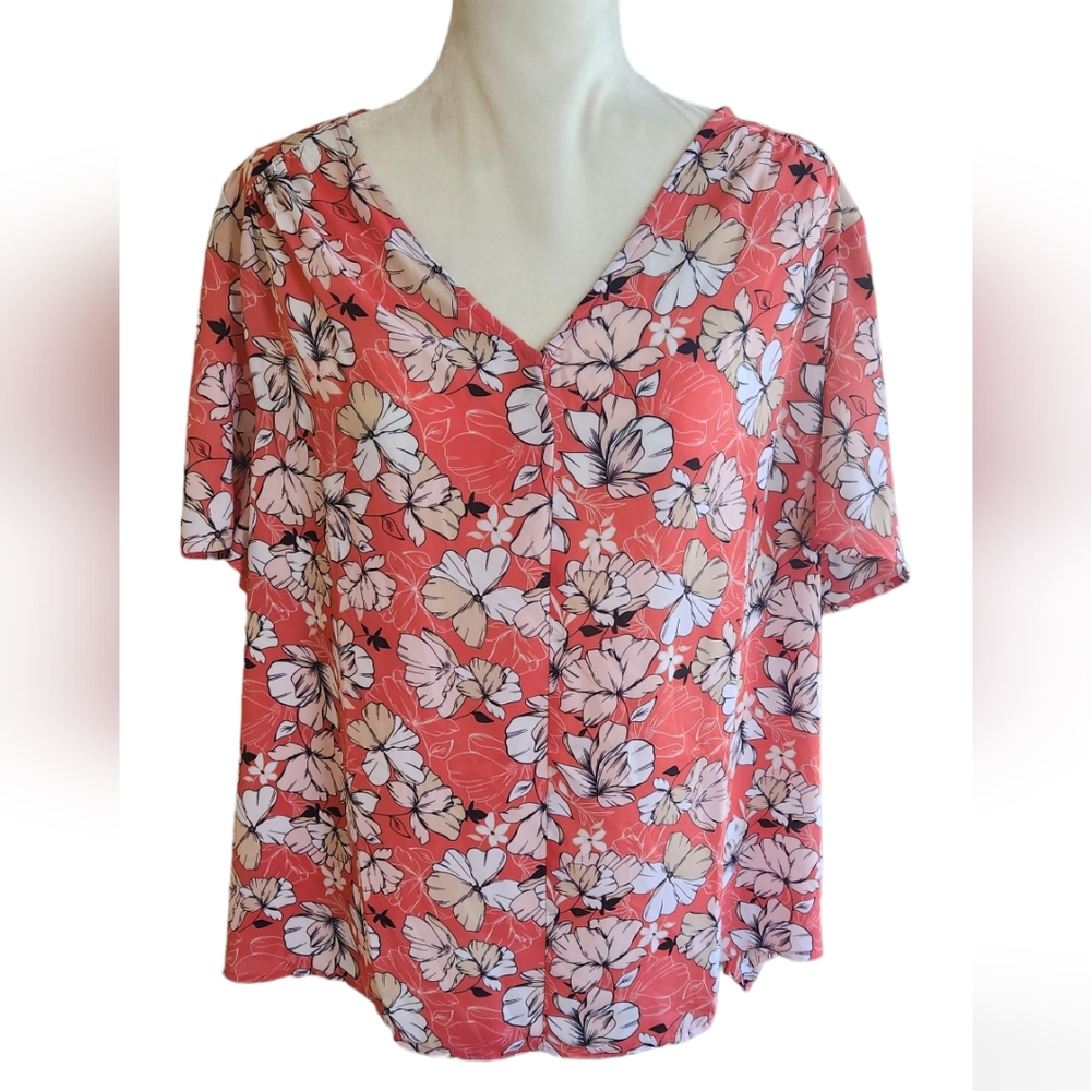 Liz Claiborne Peach White Floral Flutter Sleeve Top. Size 2X